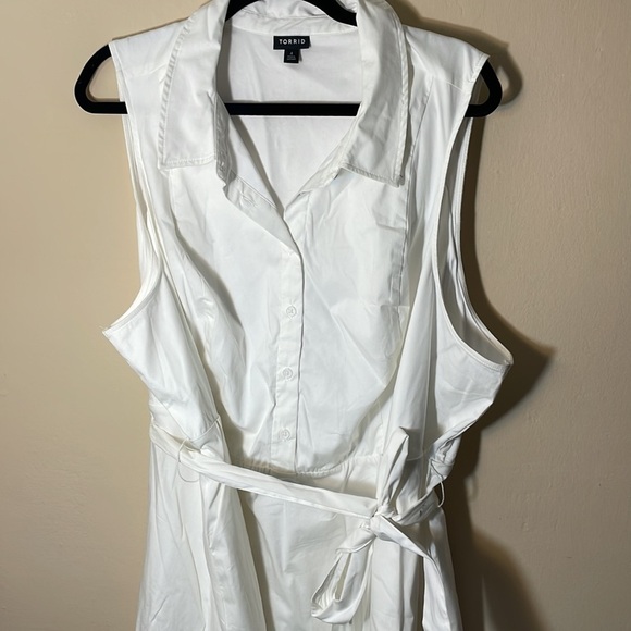 Torrid size 4 WHITE POPLIN COLLARED SHIRTDRESS - Picture 6 of 12